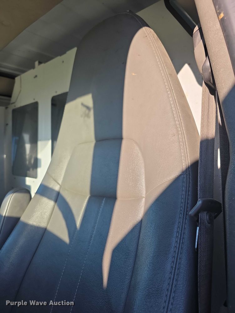 image for item FI0615 2012 Chevrolet Express 2500 van