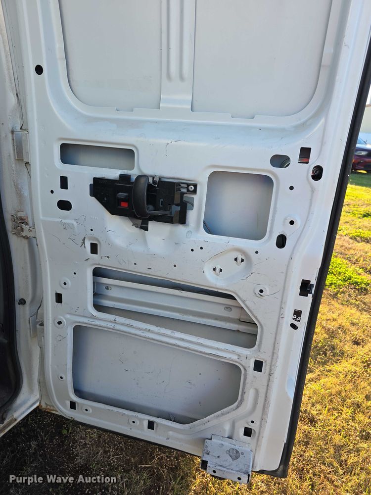 image for item FI0615 2012 Chevrolet Express 2500 van