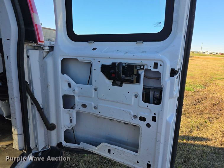 image for item FI0615 2012 Chevrolet Express 2500 van