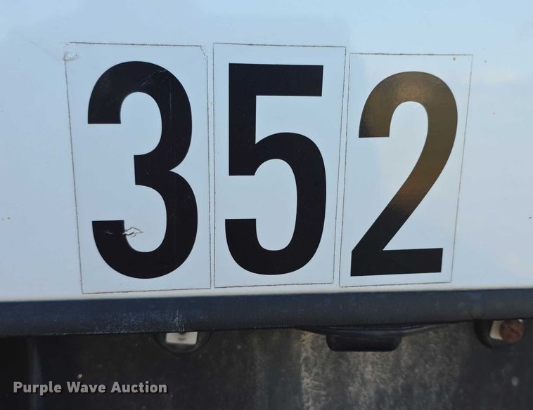 image for item FI0615 2012 Chevrolet Express 2500 van