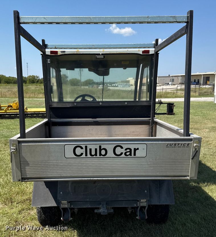 image for item GH9422 2002 Club Car Carryall 2 golf cart