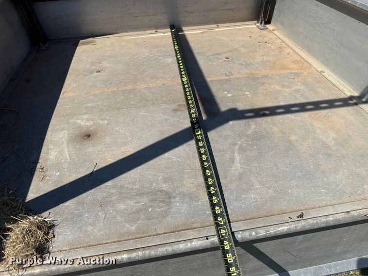 image for item GH9422 2002 Club Car Carryall 2 golf cart