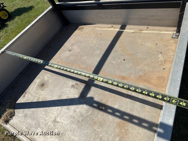 image for item GH9422 2002 Club Car Carryall 2 golf cart