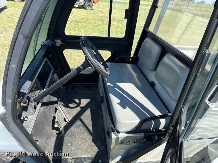 image for item GH9422 2002 Club Car Carryall 2 golf cart