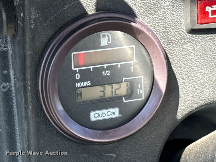 image for item GH9422 2002 Club Car Carryall 2 golf cart