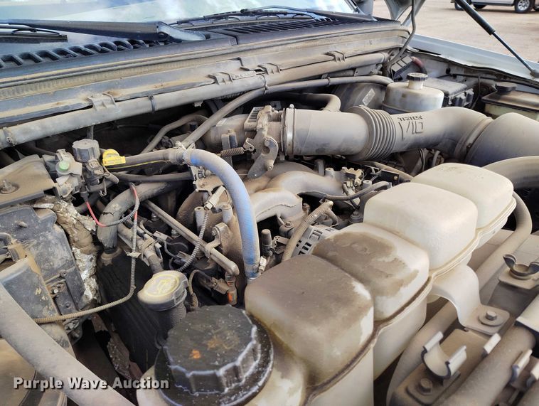 image for item IP9720 2000 Ford F350 Super Duty SuperCab dump flatbed pickup truck