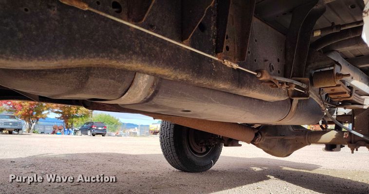 image for item IP9722 2002 Dodge Ram 2500 SLT pickup truck