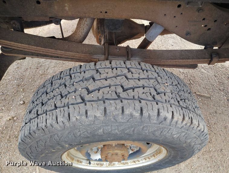 image for item IP9722 2002 Dodge Ram 2500 SLT pickup truck