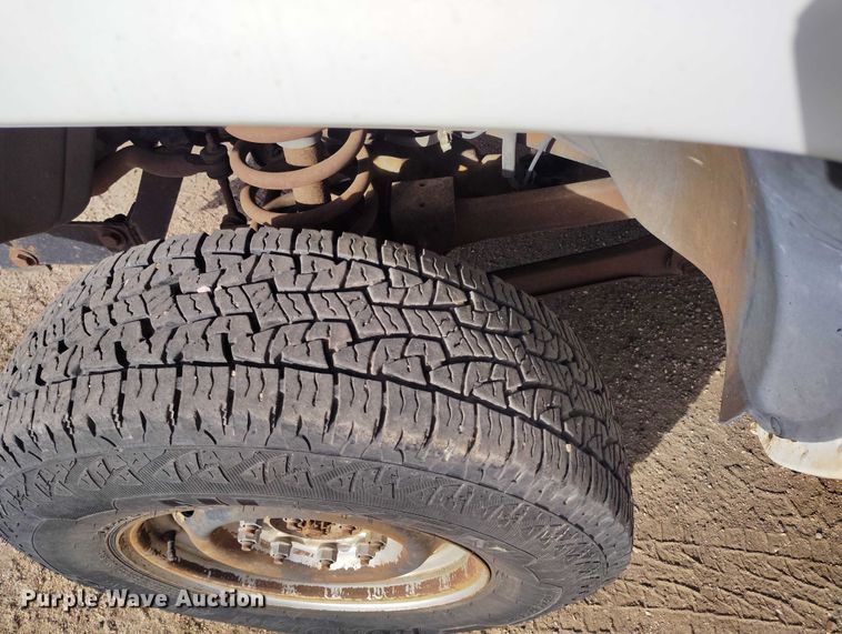 image for item IP9722 2002 Dodge Ram 2500 SLT pickup truck