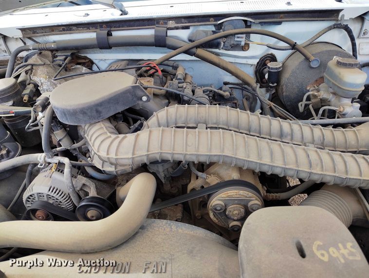 image for item IP9723 1997 Ford F250 XL pickup truck