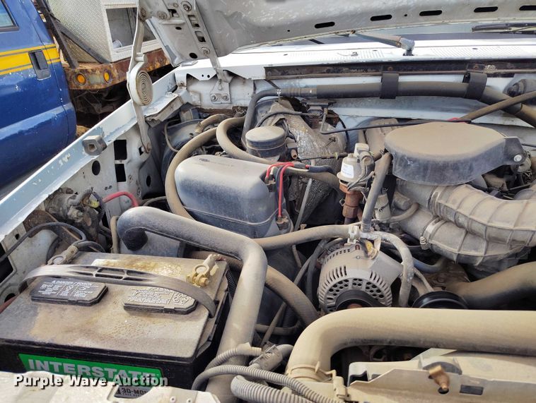 image for item IP9723 1997 Ford F250 XL pickup truck