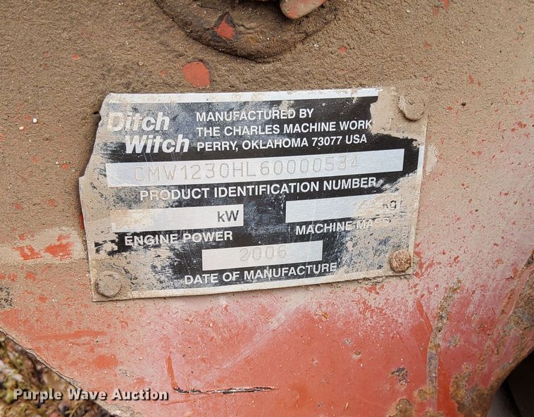 image for item IP9729 2006 Ditch Witch trencher