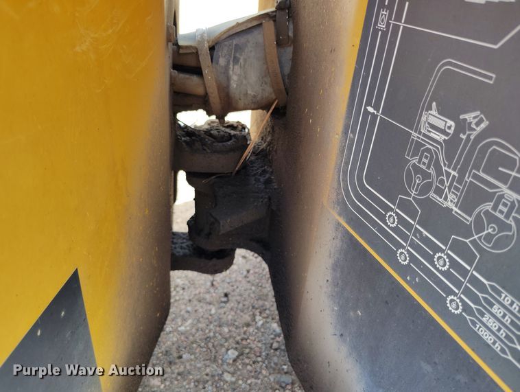 image for item IP9730 2011 Volvo DD29 double drum vibratory roller