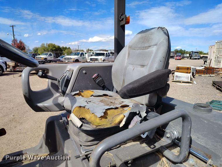 image for item IP9730 2011 Volvo DD29 double drum vibratory roller