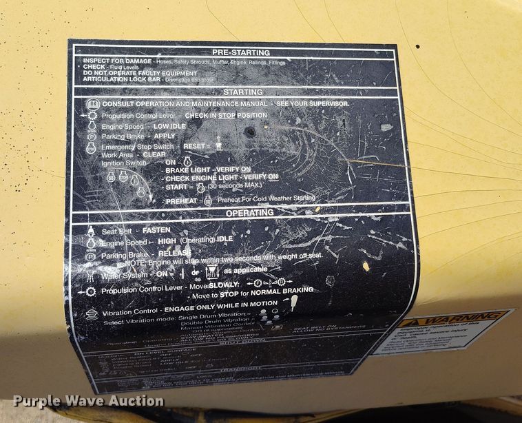 image for item IP9730 2011 Volvo DD29 double drum vibratory roller