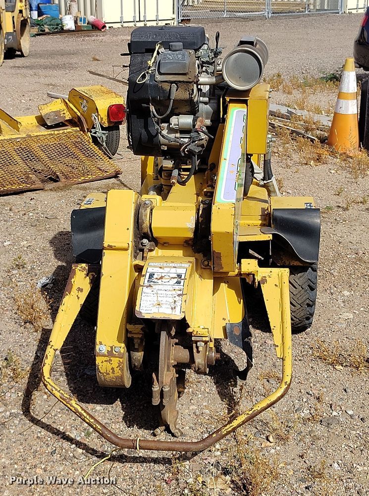 image for item IP9731 Vermeer SC222 stump grinder with trailer