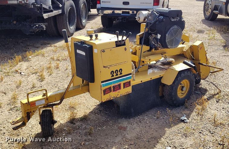 image for item IP9731 Vermeer SC222 stump grinder with trailer