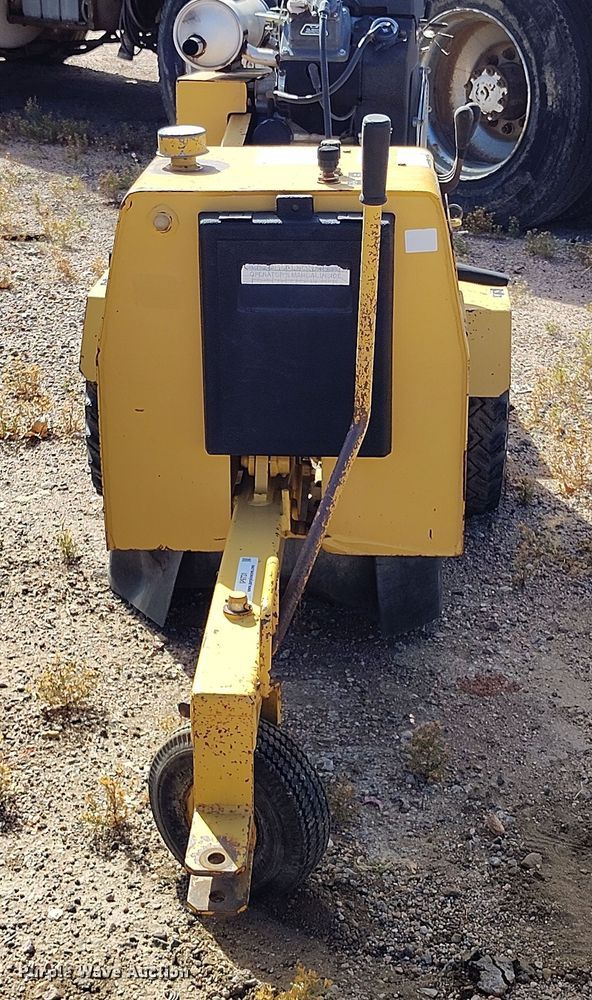 image for item IP9731 Vermeer SC222 stump grinder with trailer