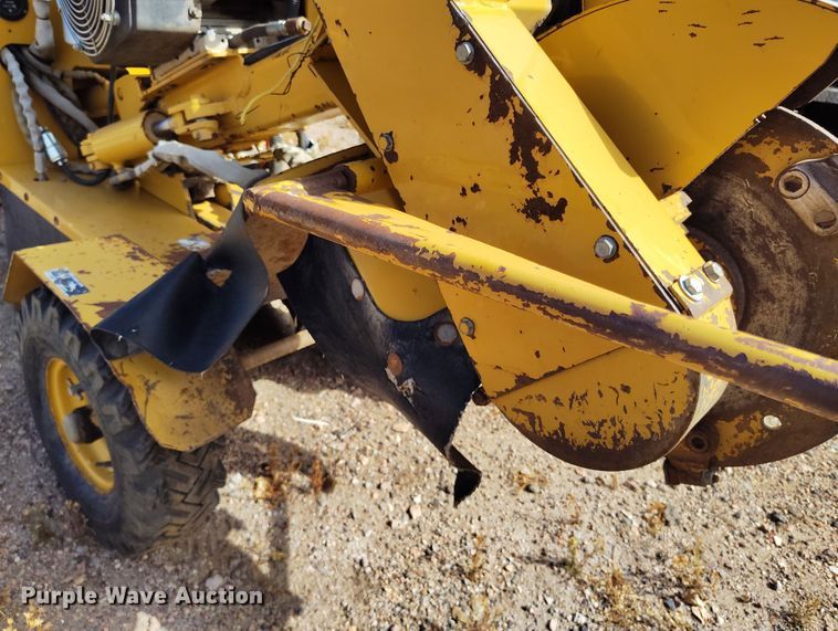 image for item IP9731 Vermeer SC222 stump grinder with trailer