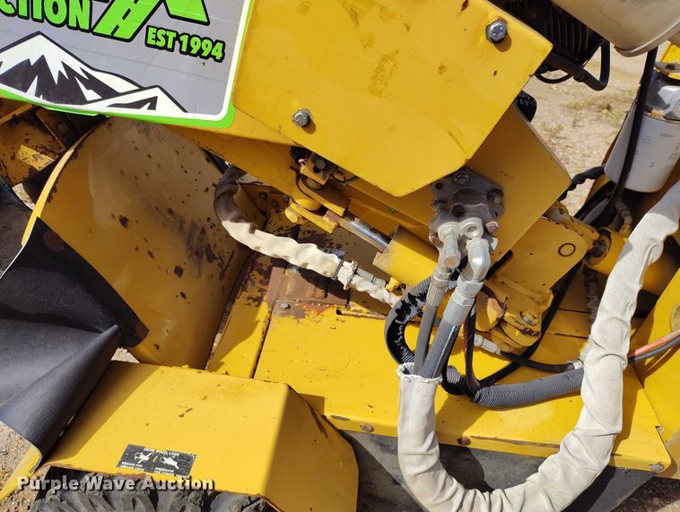 image for item IP9731 Vermeer SC222 stump grinder with trailer