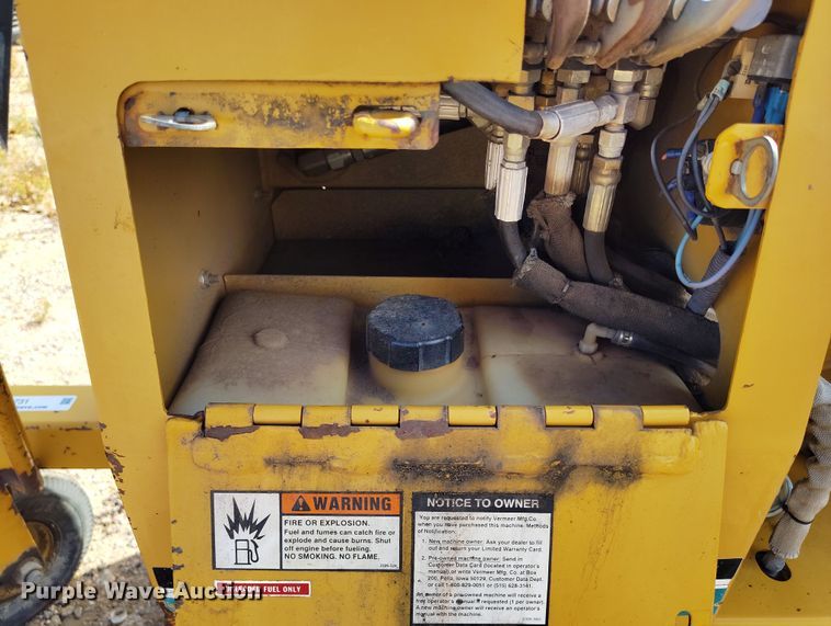 image for item IP9731 Vermeer SC222 stump grinder with trailer