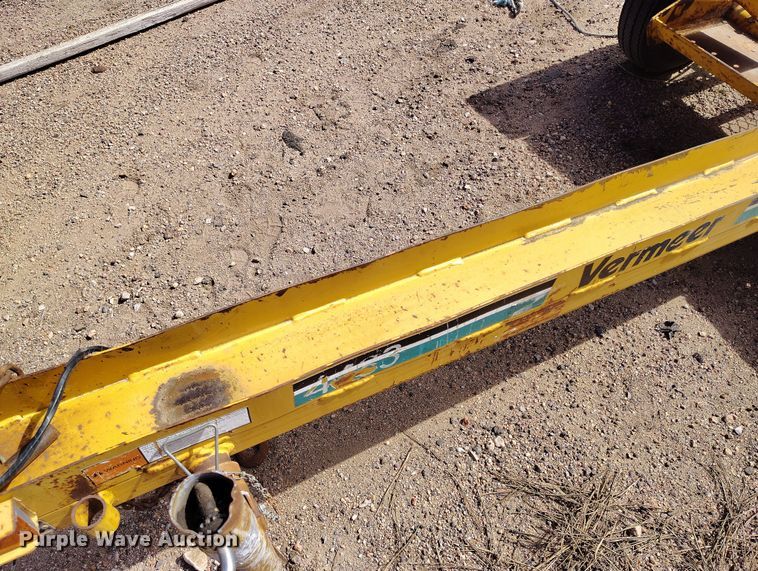 image for item IP9731 Vermeer SC222 stump grinder with trailer