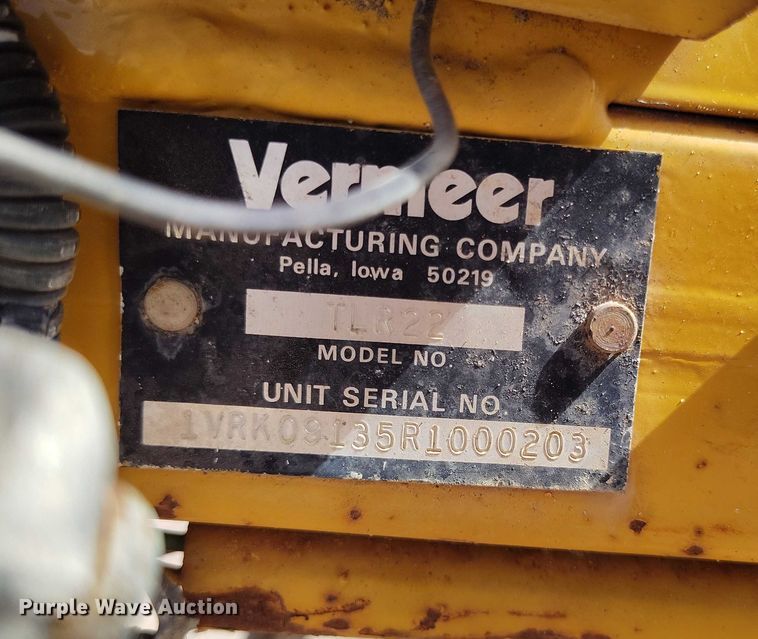 image for item IP9731 Vermeer SC222 stump grinder with trailer