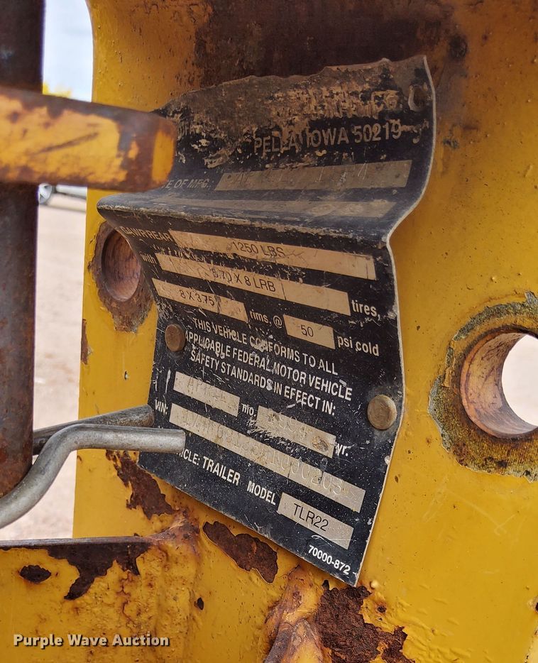 image for item IP9731 Vermeer SC222 stump grinder with trailer