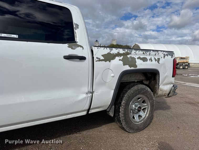 image for item NA9808 2015 GMC Sierra 1500 Crew Cab pickup truck