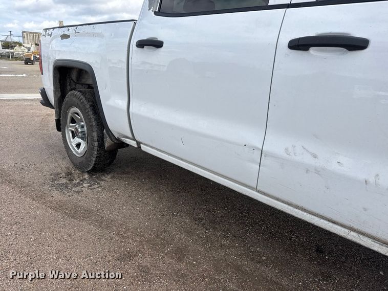 image for item NA9808 2015 GMC Sierra 1500 Crew Cab pickup truck