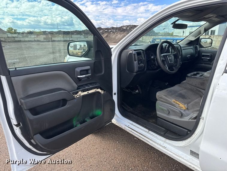 image for item NA9808 2015 GMC Sierra 1500 Crew Cab pickup truck