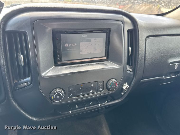 image for item NA9808 2015 GMC Sierra 1500 Crew Cab pickup truck