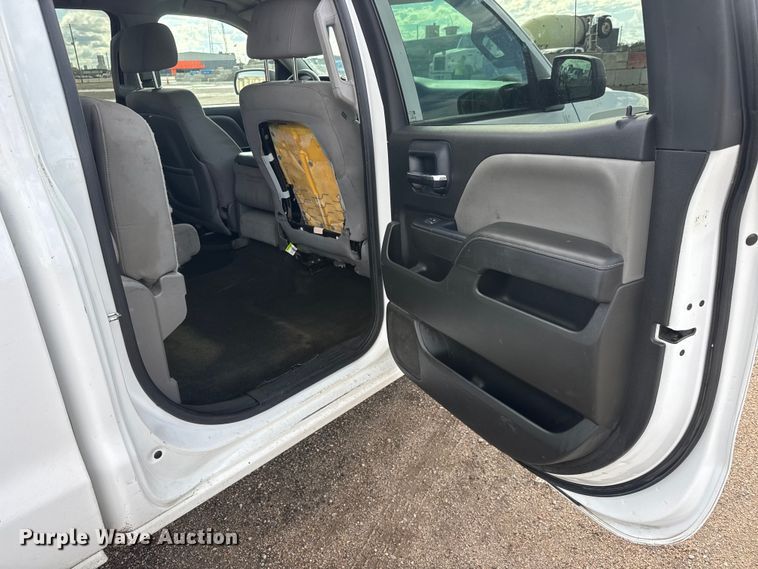 image for item NA9808 2015 GMC Sierra 1500 Crew Cab pickup truck