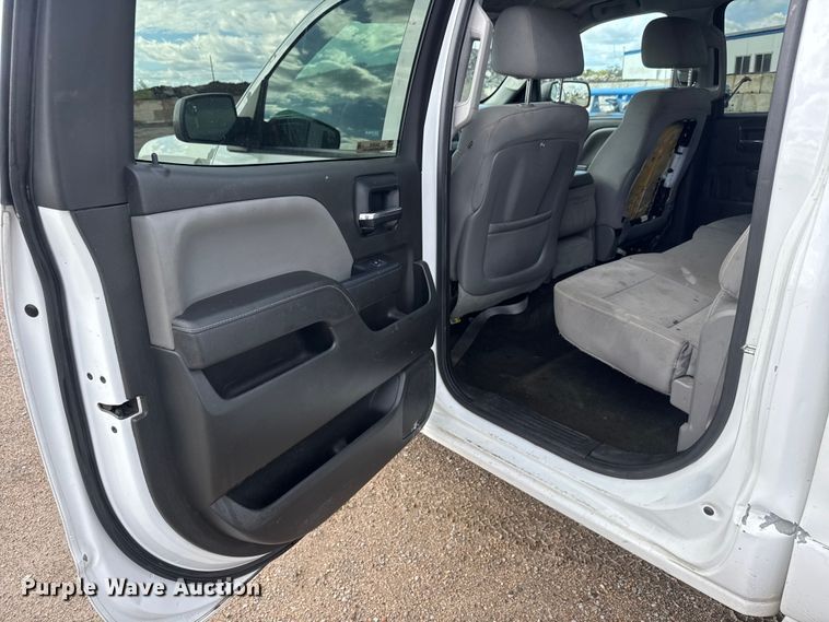 image for item NA9808 2015 GMC Sierra 1500 Crew Cab pickup truck