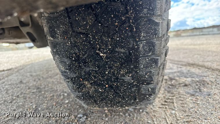 image for item NA9808 2015 GMC Sierra 1500 Crew Cab pickup truck