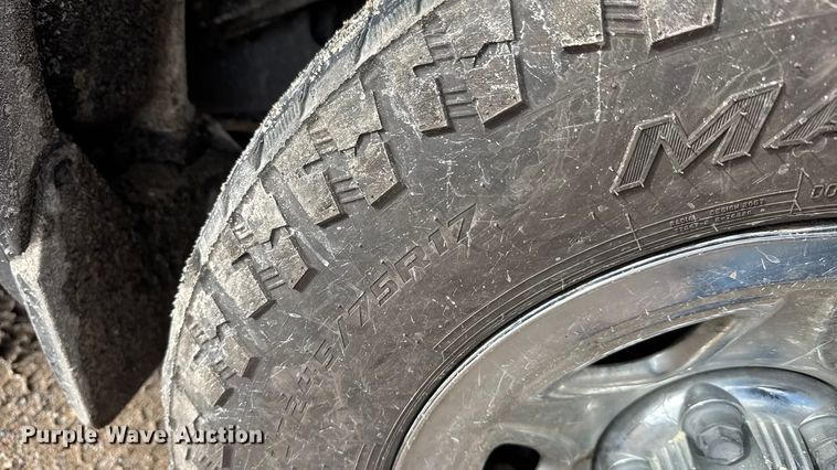 image for item NA9808 2015 GMC Sierra 1500 Crew Cab pickup truck