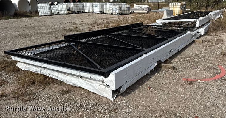 image for item NA9817 2 gates