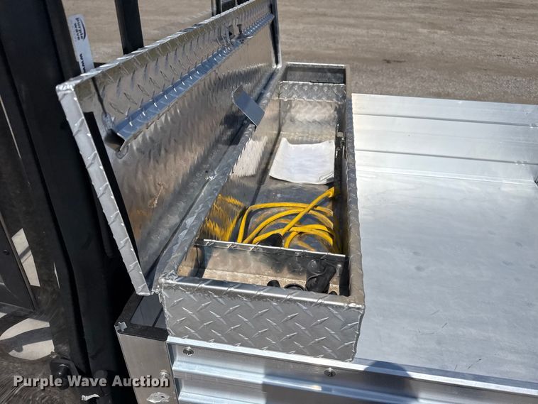 image for item NU9647 2020 Cushman Hauler Pro golf cart