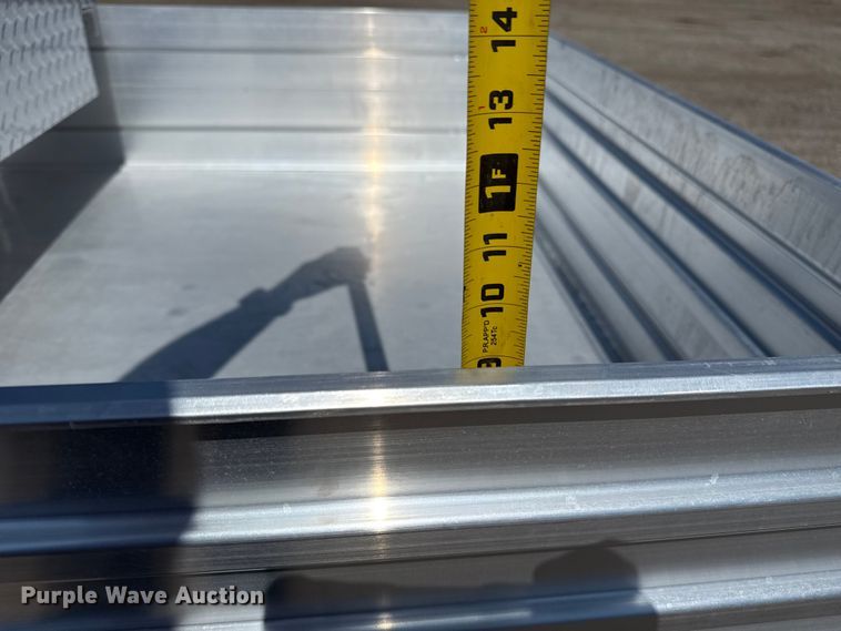 image for item NU9647 2020 Cushman Hauler Pro golf cart