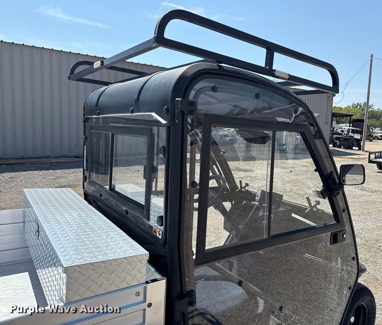 image for item NU9647 2020 Cushman Hauler Pro golf cart