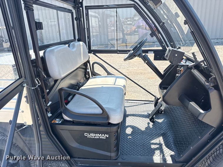 image for item NU9647 2020 Cushman Hauler Pro golf cart