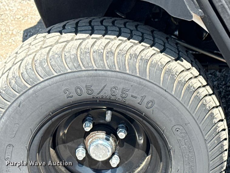 image for item NU9647 2020 Cushman Hauler Pro golf cart