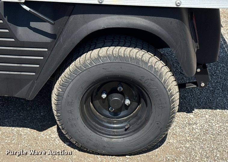 image for item NU9647 2020 Cushman Hauler Pro golf cart