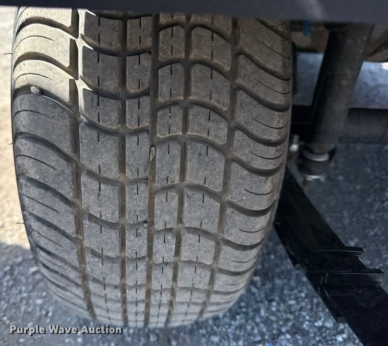 image for item NU9647 2020 Cushman Hauler Pro golf cart