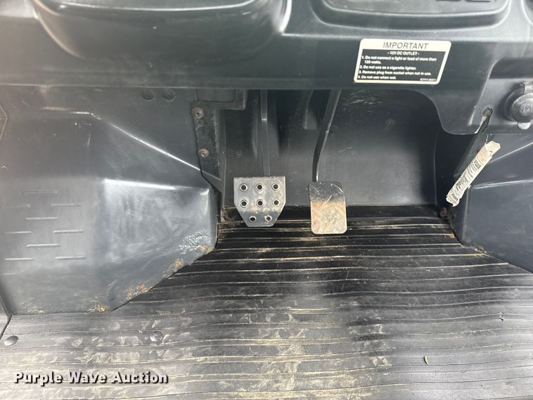 image for item NU9659 2013 Kubota RTV900 utility vehicle