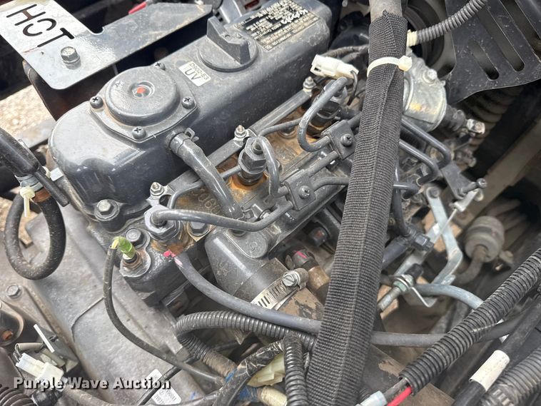 image for item NU9659 2013 Kubota RTV900 utility vehicle