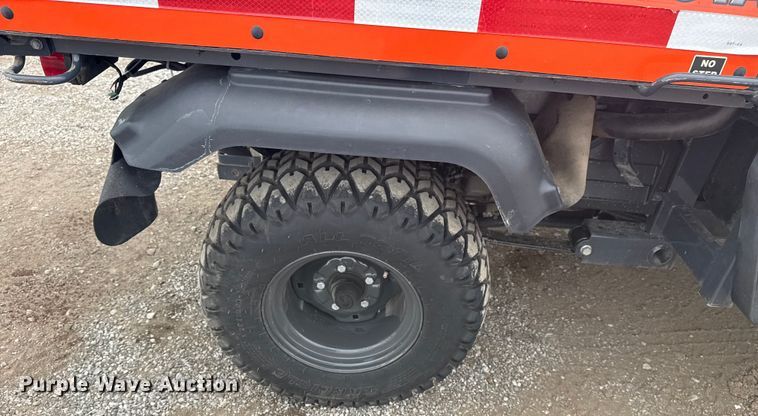 image for item NU9659 2013 Kubota RTV900 utility vehicle