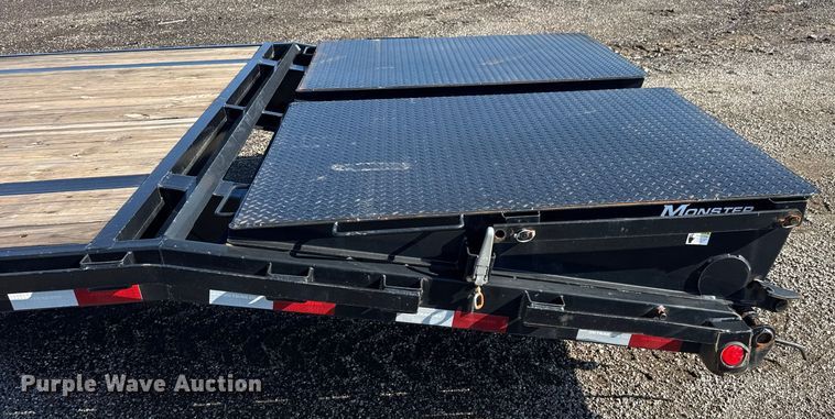 image for item NU9688 2023 PJ Gooseneck 3F492 equipment trailer