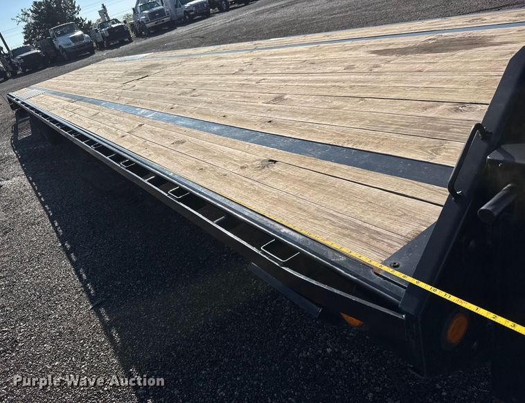 image for item NU9688 2023 PJ Gooseneck 3F492 equipment trailer