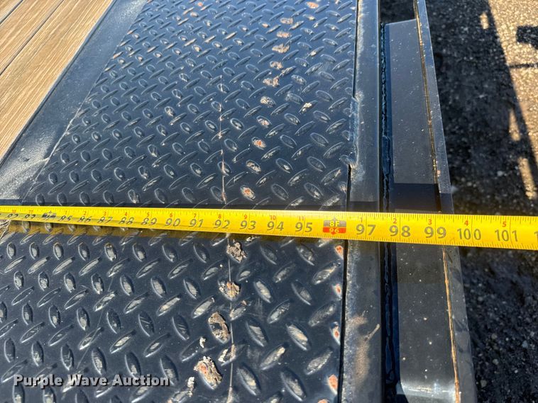 image for item NU9688 2023 PJ Gooseneck 3F492 equipment trailer